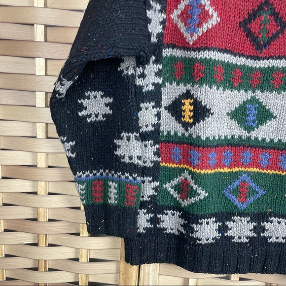 WOOLRICH Vintage 100% Pure Wool Diamond Tribal Thick Winter Crewneck Sweater - Picture 4 of 7